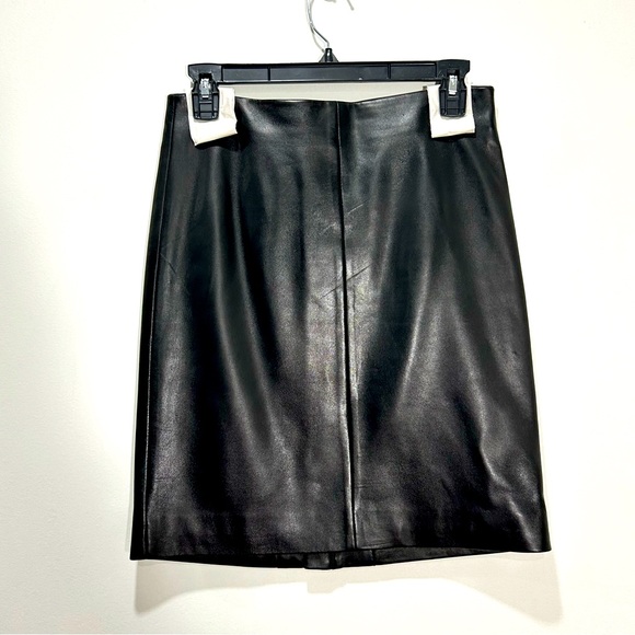 All Saints Dresses & Skirts - ALL SAINTS 100% Leather skirt with zipper in Women's Size 6